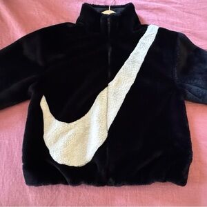 Nike Sportswear Women's S Oversized Swoosh Faux Fur Black Jacket